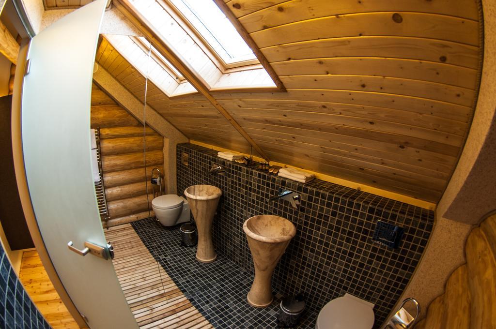 Cabana Deac - Luxury Chalet فاترا دورني الغرفة الصورة