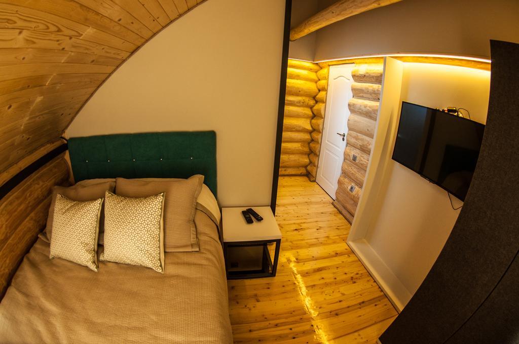 Cabana Deac - Luxury Chalet فاترا دورني الغرفة الصورة