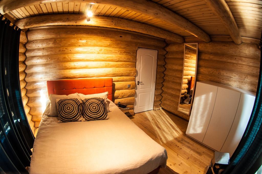 Cabana Deac - Luxury Chalet فاترا دورني الغرفة الصورة